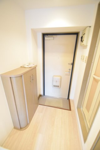 シャトランレーヌⅢの玄関