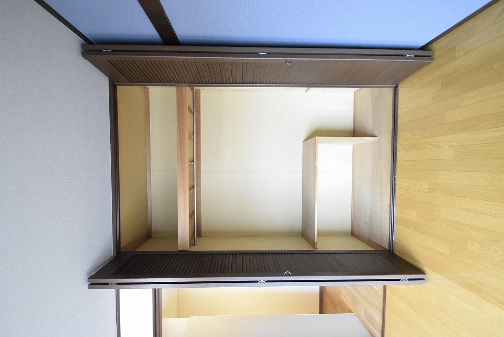 セピアコート305