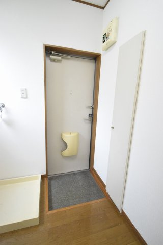 針ヶ谷コーポの玄関