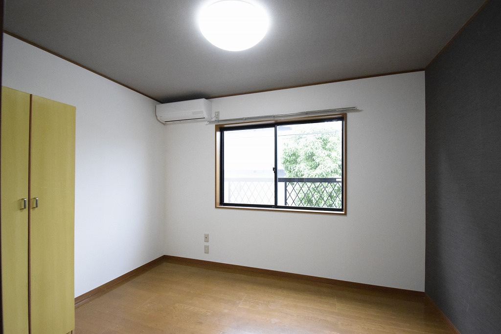 針ヶ谷コーポの洋室
