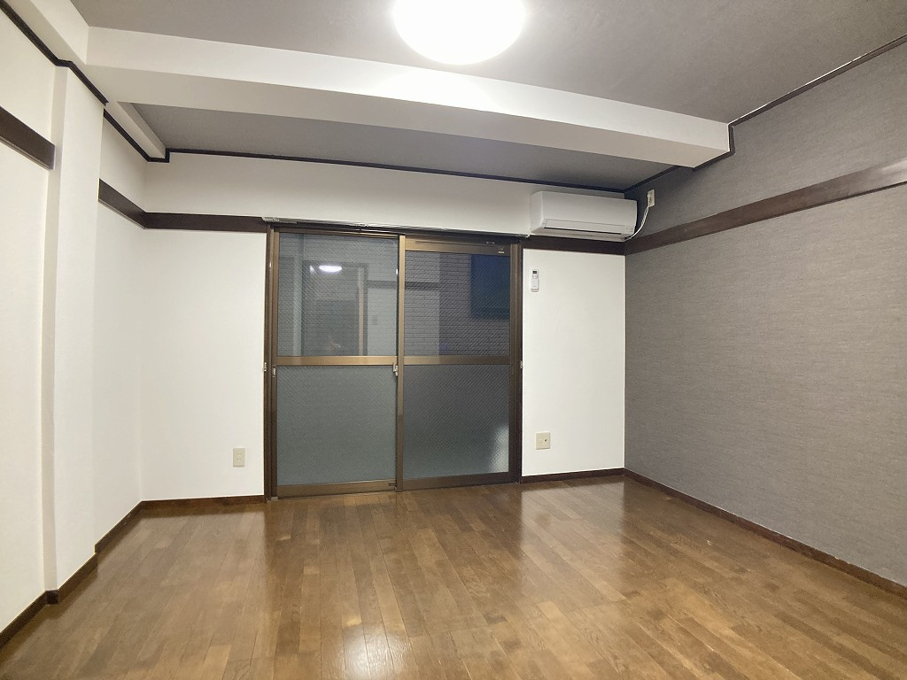 セピアコート105