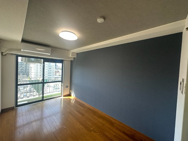 レジュエール戸田公園702