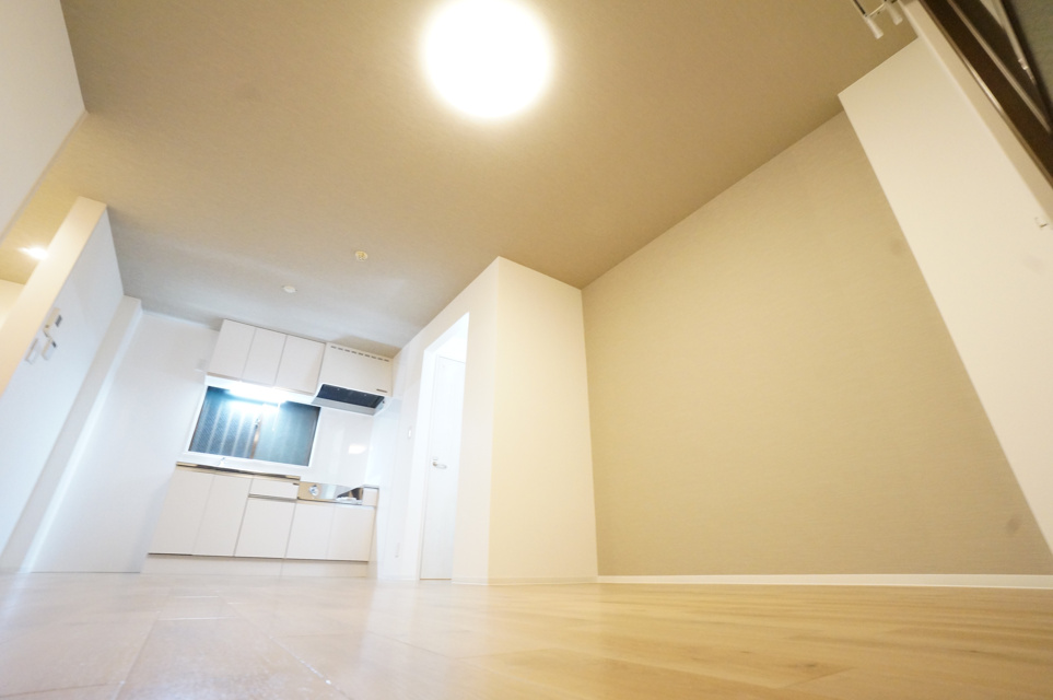 ブリリアンス美女木