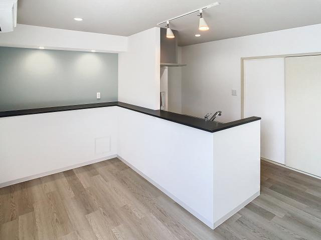 フレグランスピュアの居間・リビング