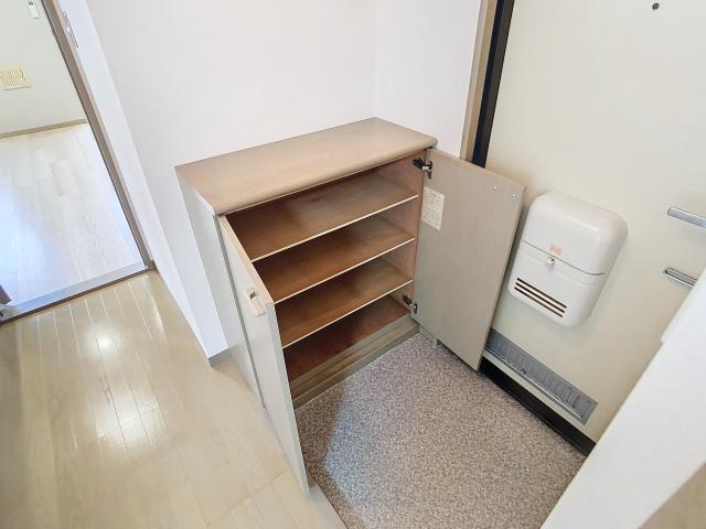 ファミーユロージェBの収納