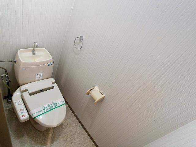 ファミーユロージェBのトイレ