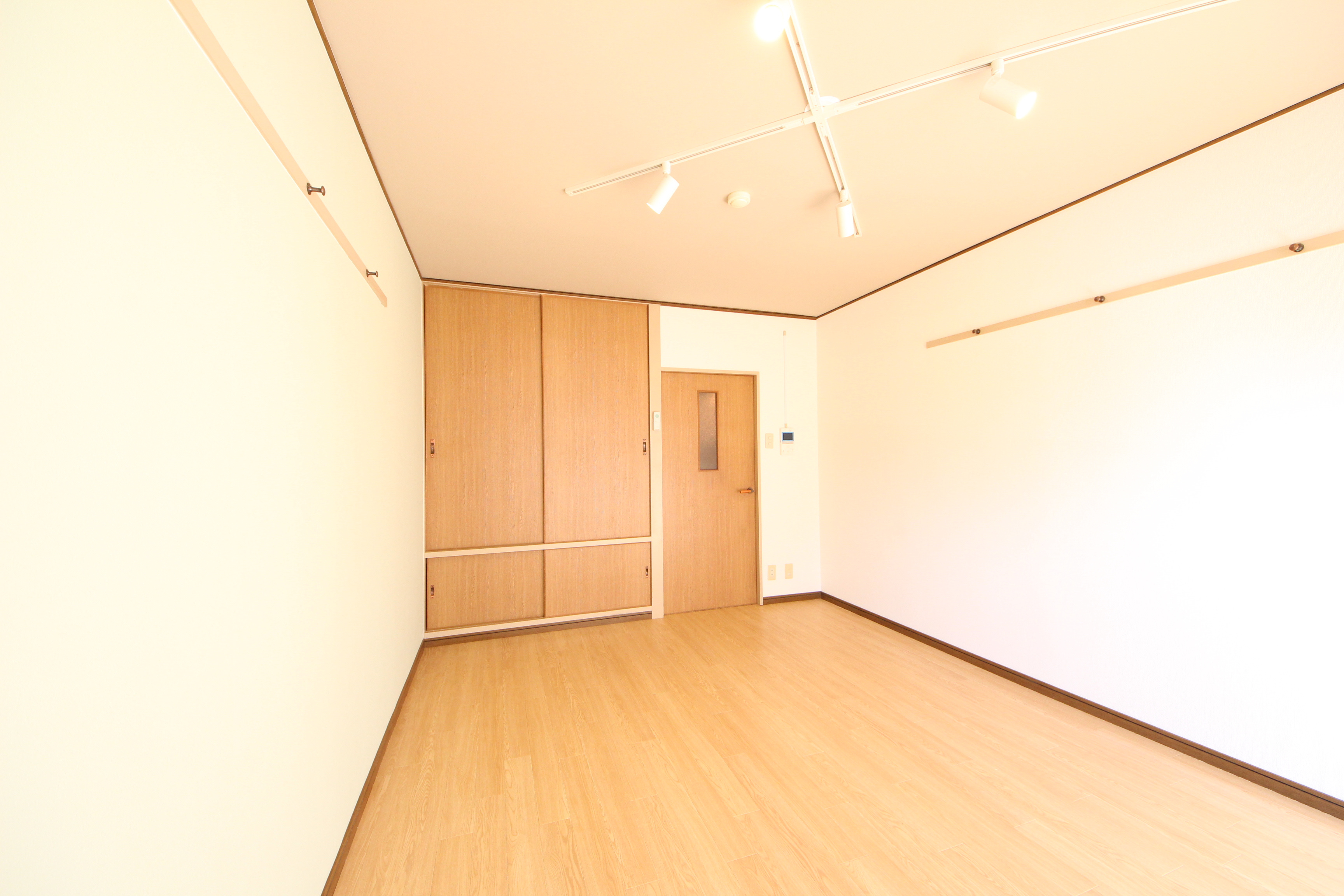 徳島市中央通４丁目の賃貸マンション