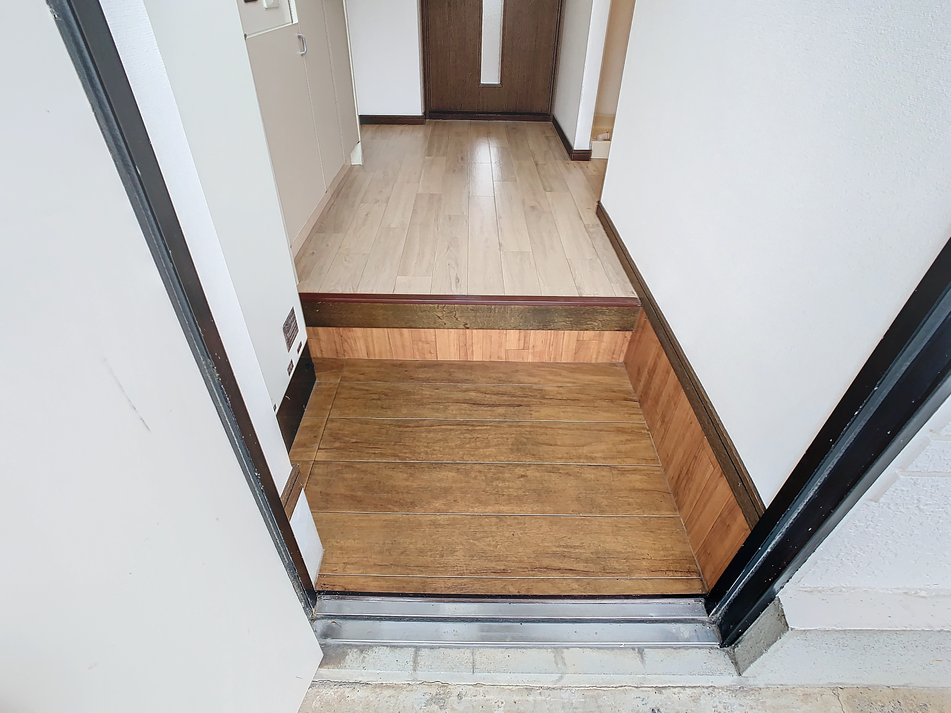 メゾン・ド・クリモの玄関