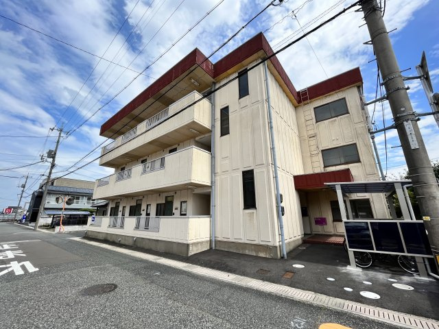 エイシンハイツの外観