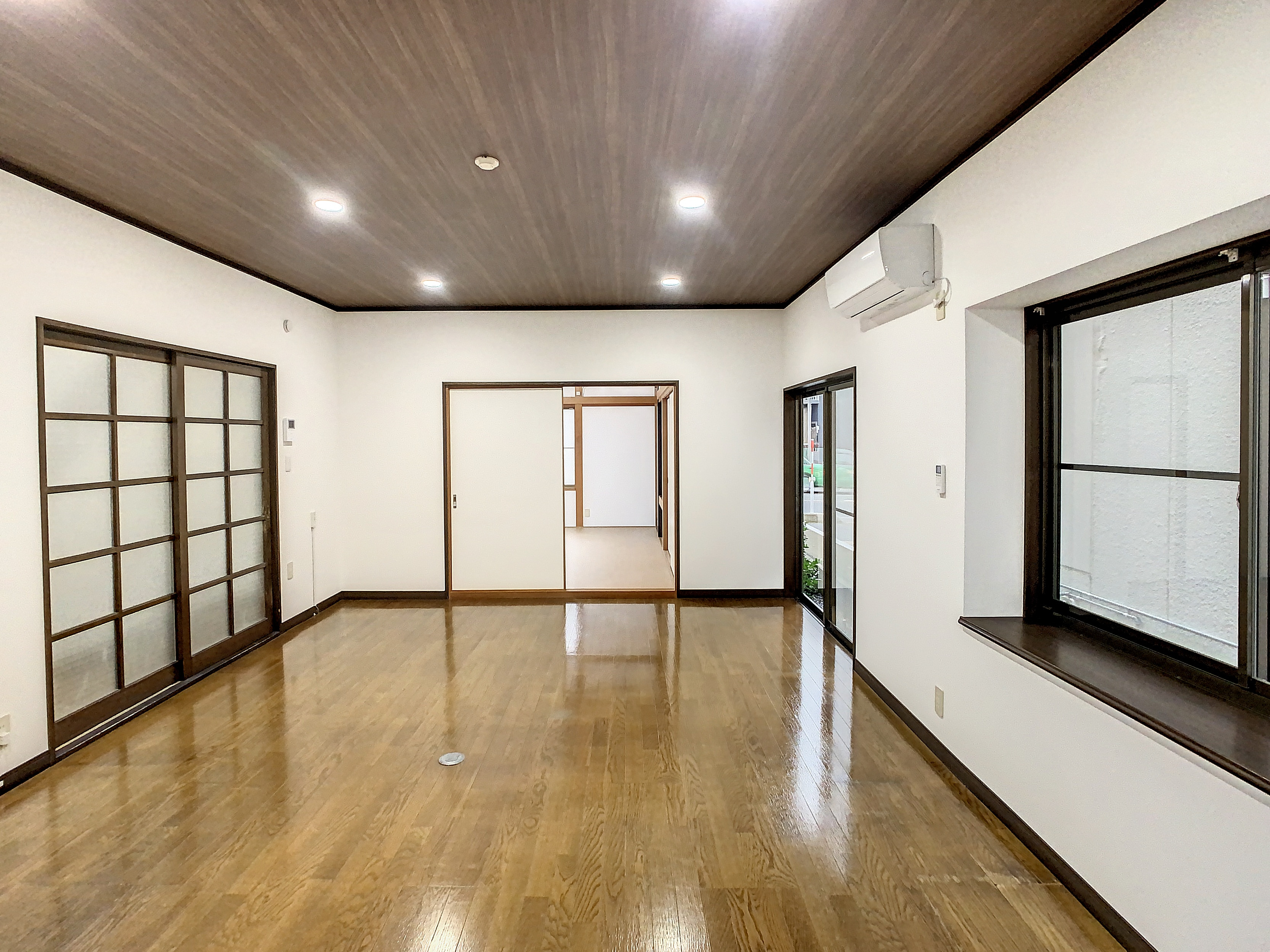 湖山町北1丁目582借家
