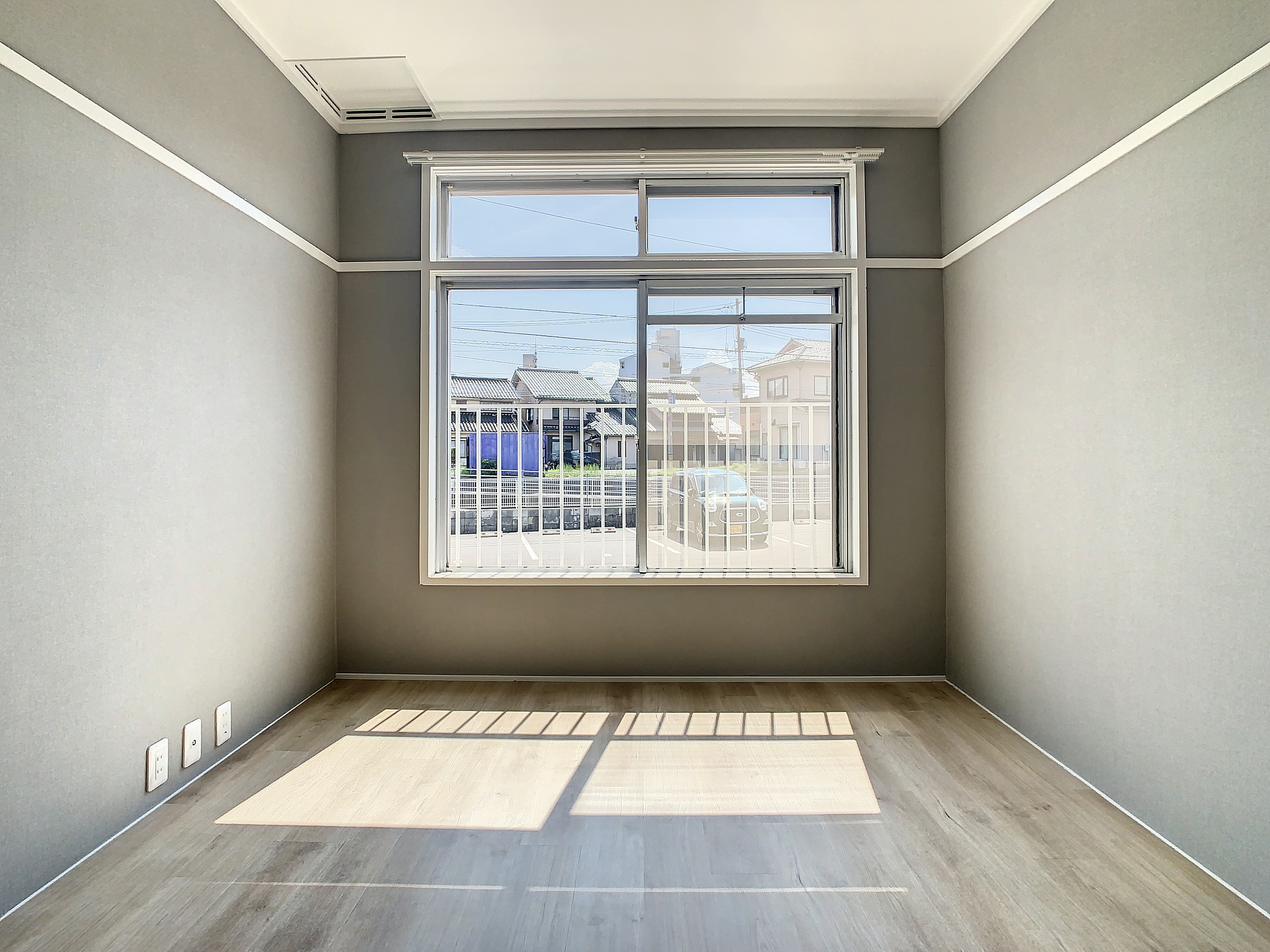 メゾンセントの洋室