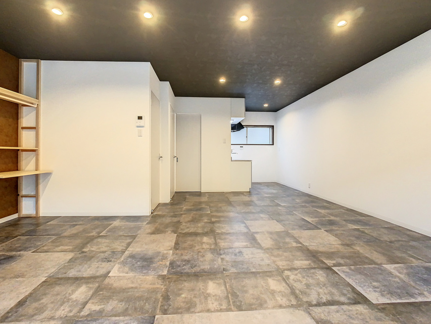 ロイヤルマンション