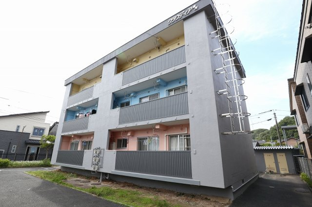 クラウディア湯所の外観