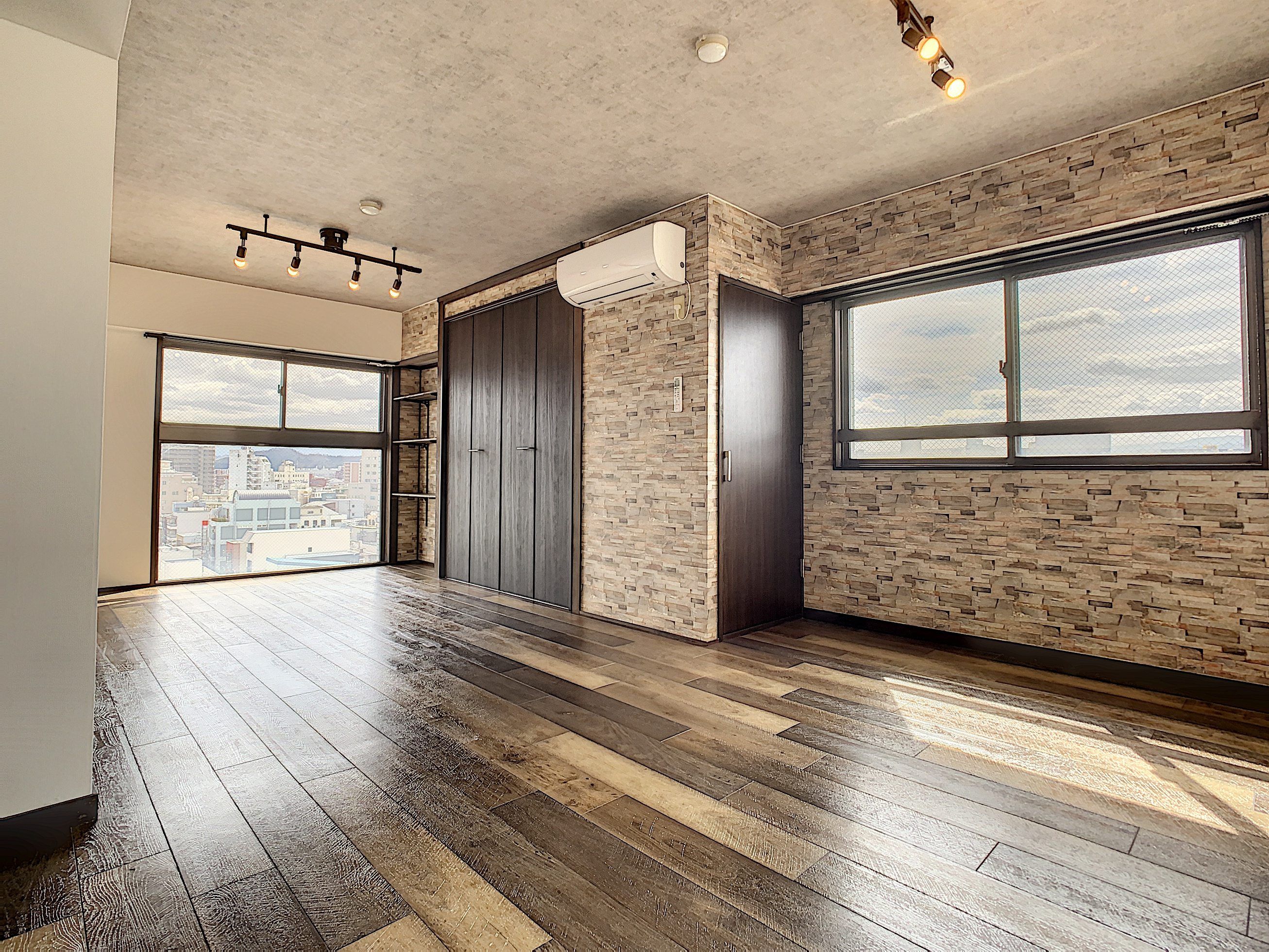 グランドール若桜の洋室