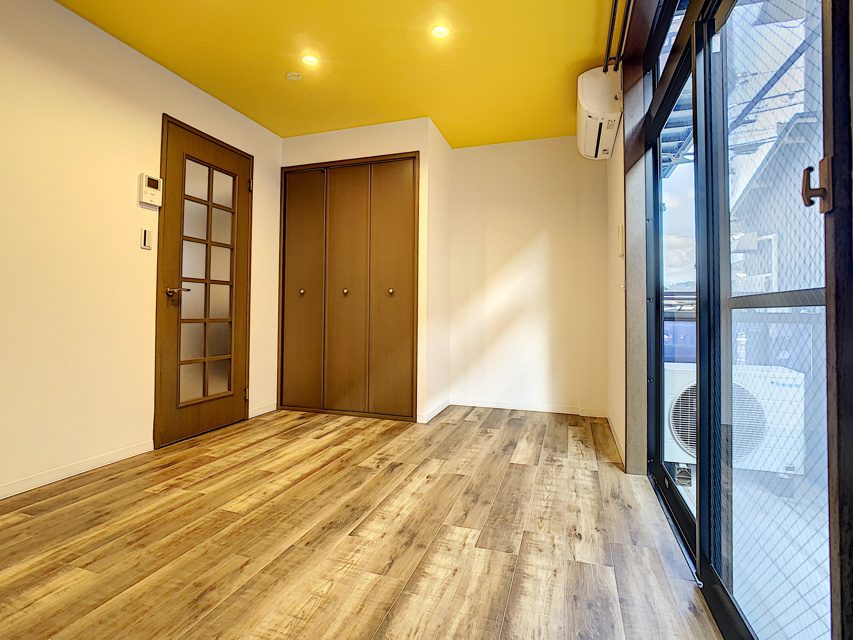 ナイス吉方の洋室