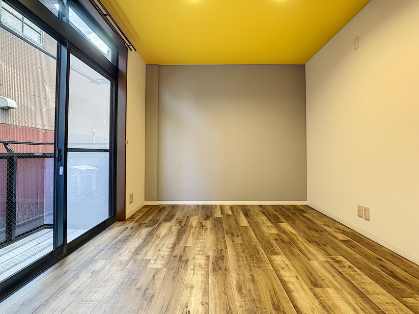 ナイス吉方の洋室