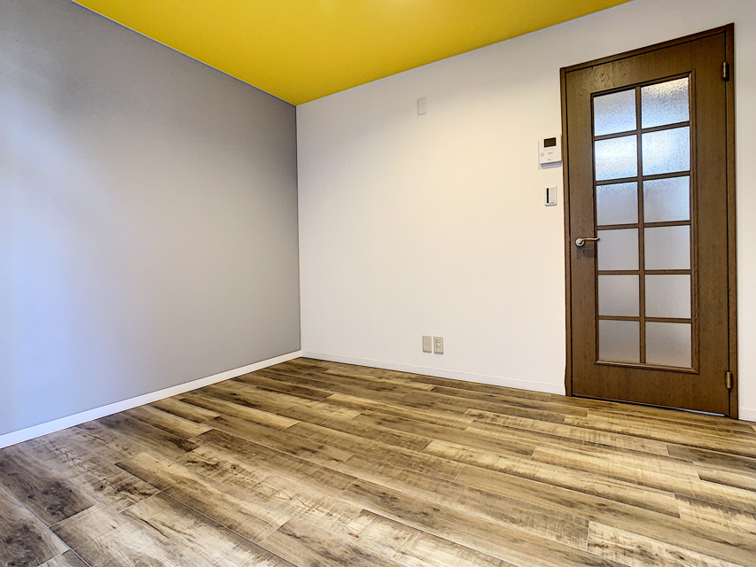 ナイス吉方の洋室