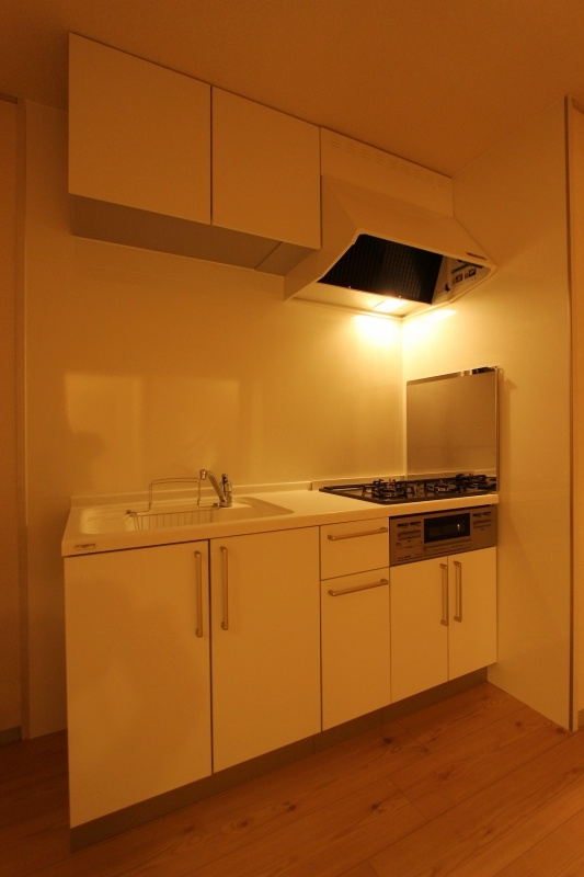 プラティア板谷