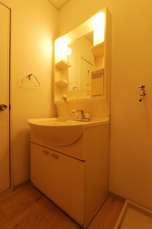 プラティア板谷