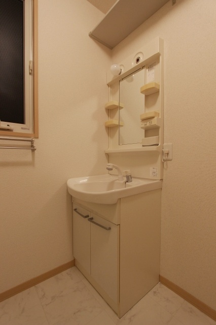 ガーデンリラA棟