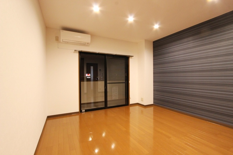 ハイツ・サンシャイン