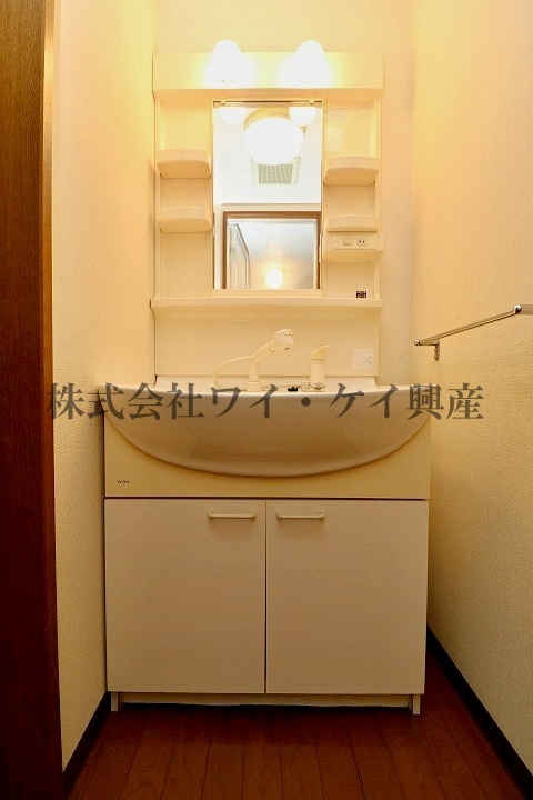 ハイツ・サンシャイン