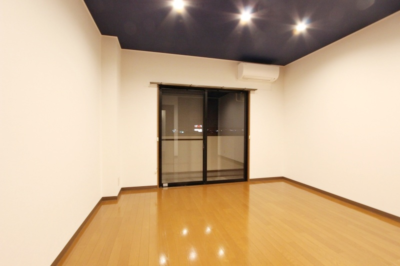 ハイツ・サンシャイン