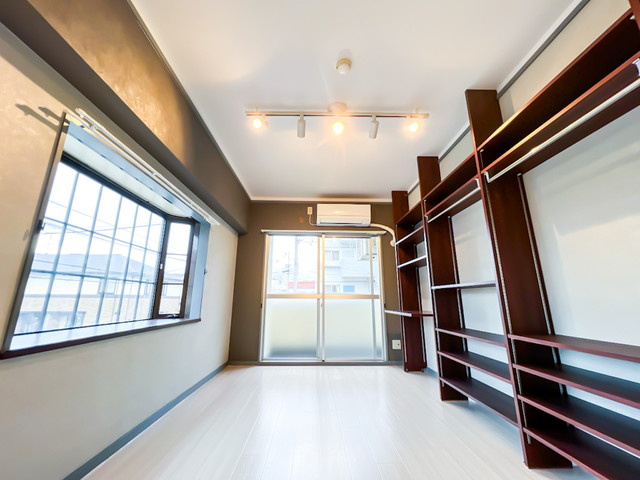 レジデンスヨコオ