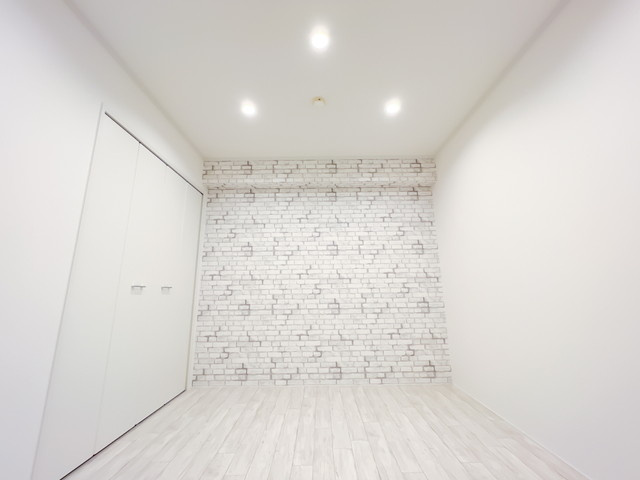 ファミール道後姫塚