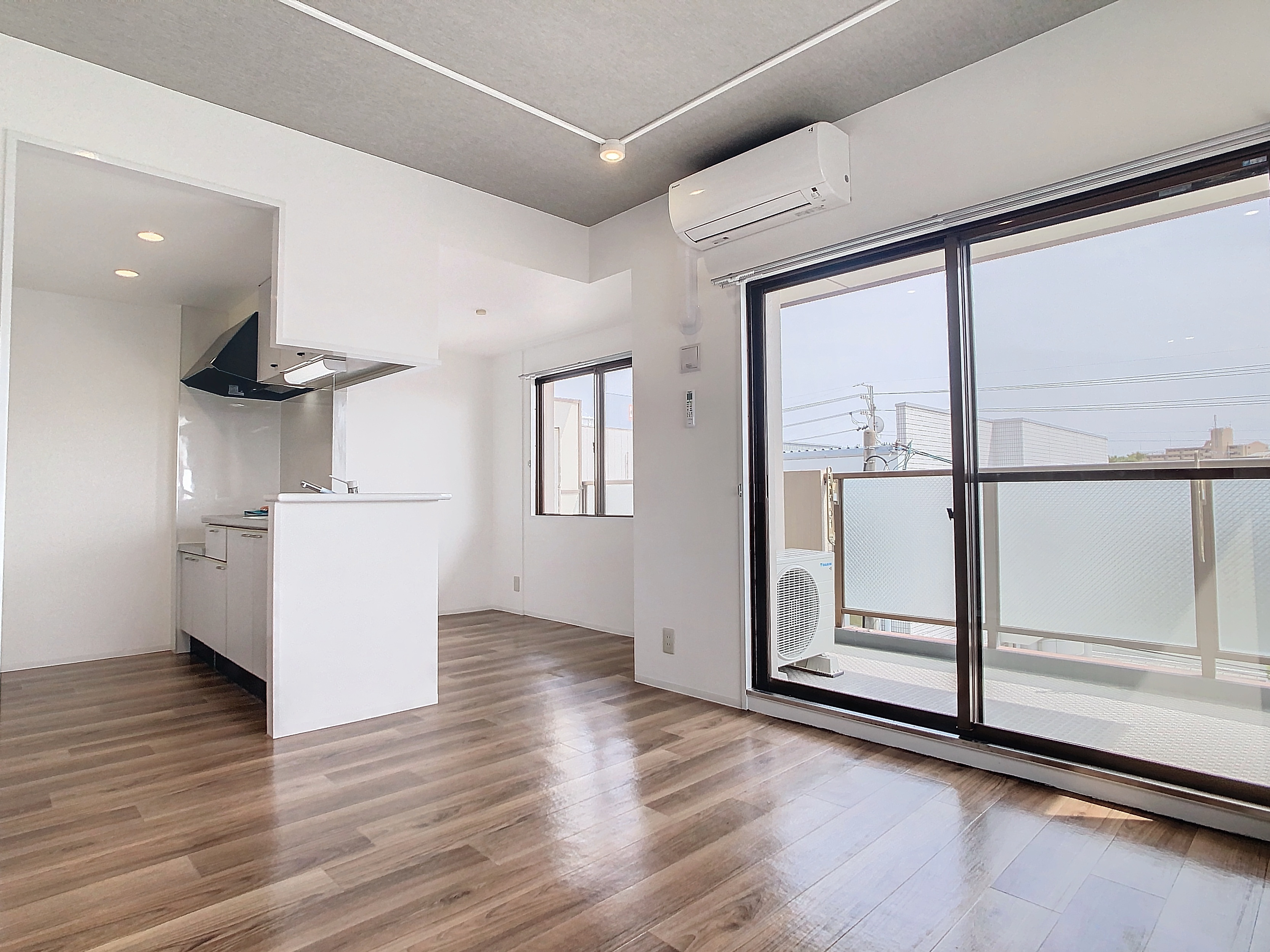 浜松市中央区三和町の賃貸マンション