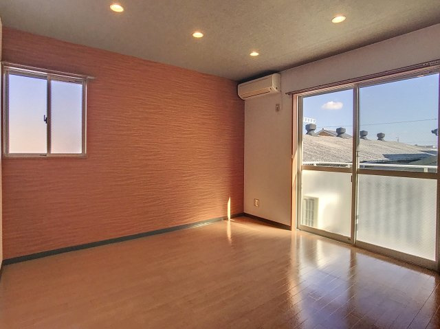 アルトリッコの居間・リビング|こちらのリビングで趣味の時間をお楽しみください