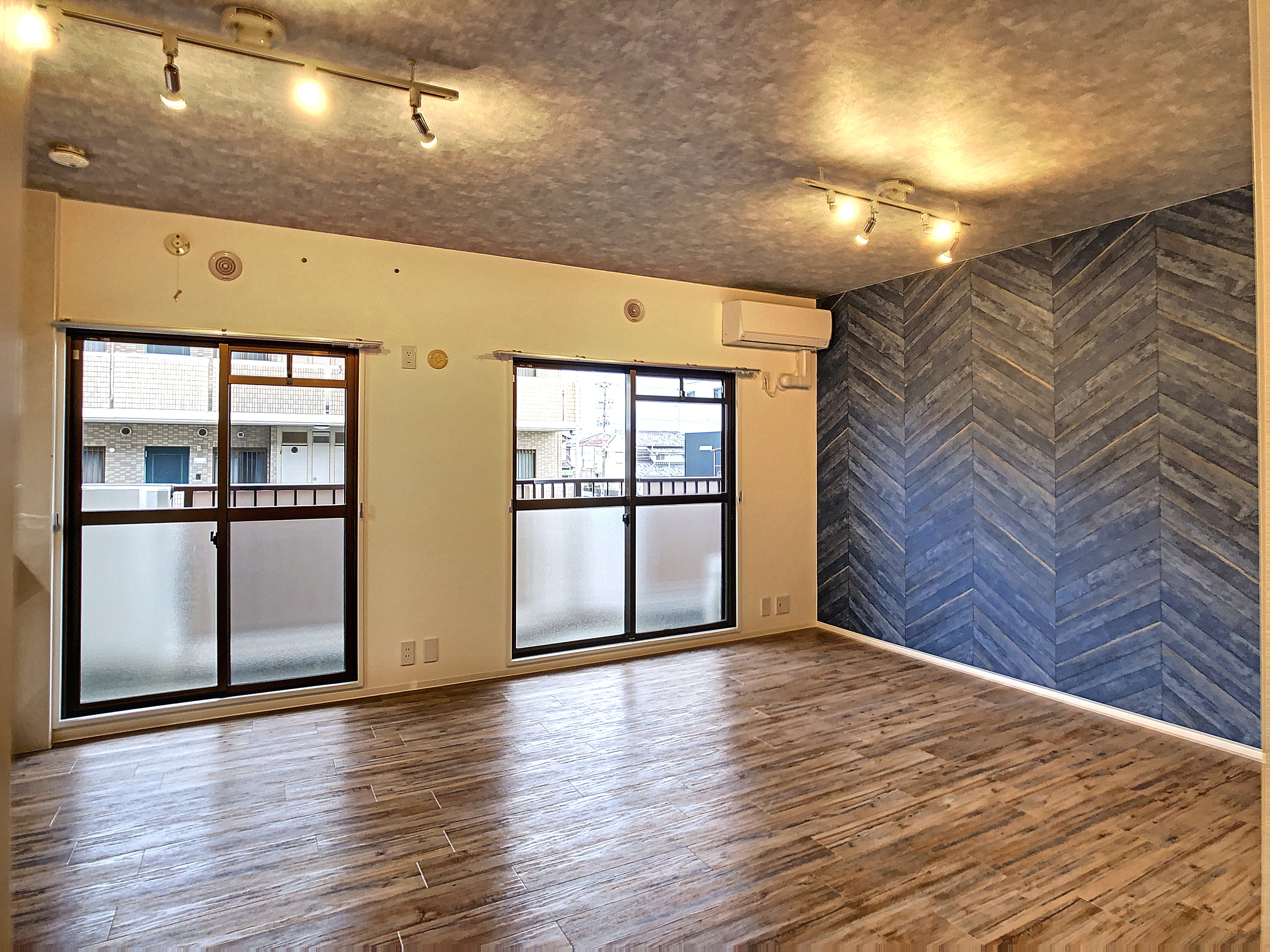 浜松市中区中島３丁目の賃貸マンション