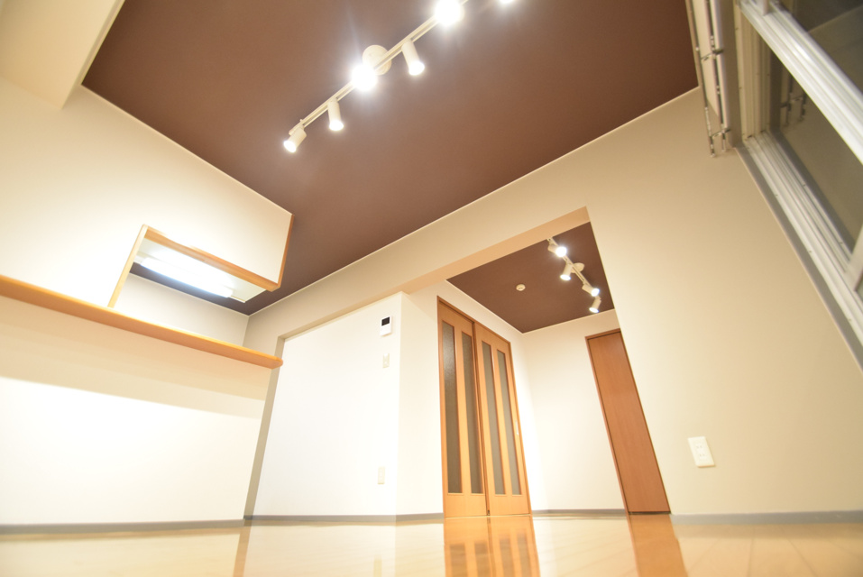 浜松市中区佐鳴台２丁目の賃貸マンション