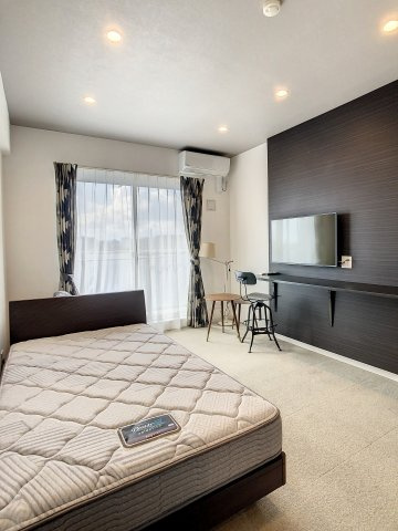 ブライティ助信の居間・リビング