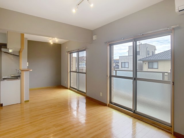 アンダンテの居間・リビング