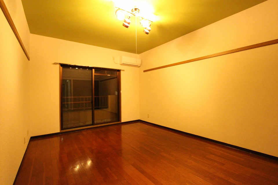 浜松市中区中島３丁目の賃貸マンション