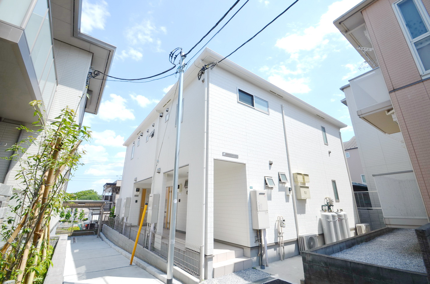 HANA HOUSE