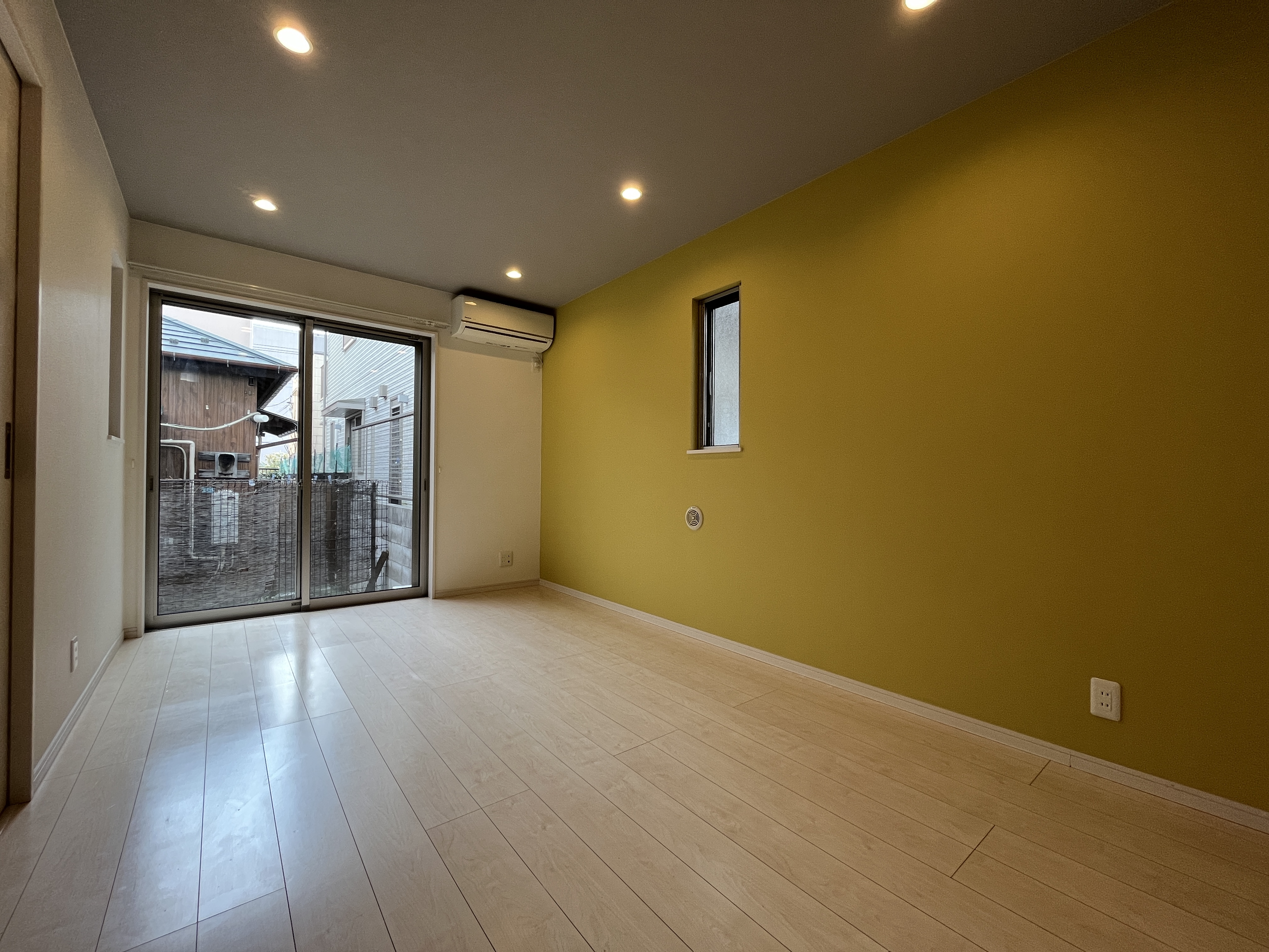 HANA HOUSE