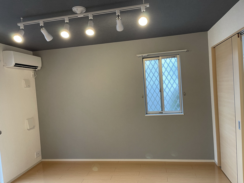 三郷市中央５丁目の賃貸マンション