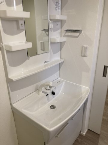 メゾンドFの独立洗面台