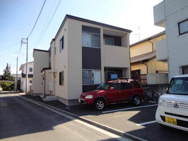 ミラノガーデンの外観