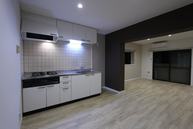 レジデンスミカサの居間・リビング