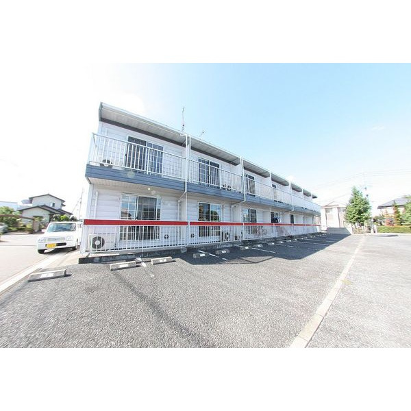 レッズ寿の外観