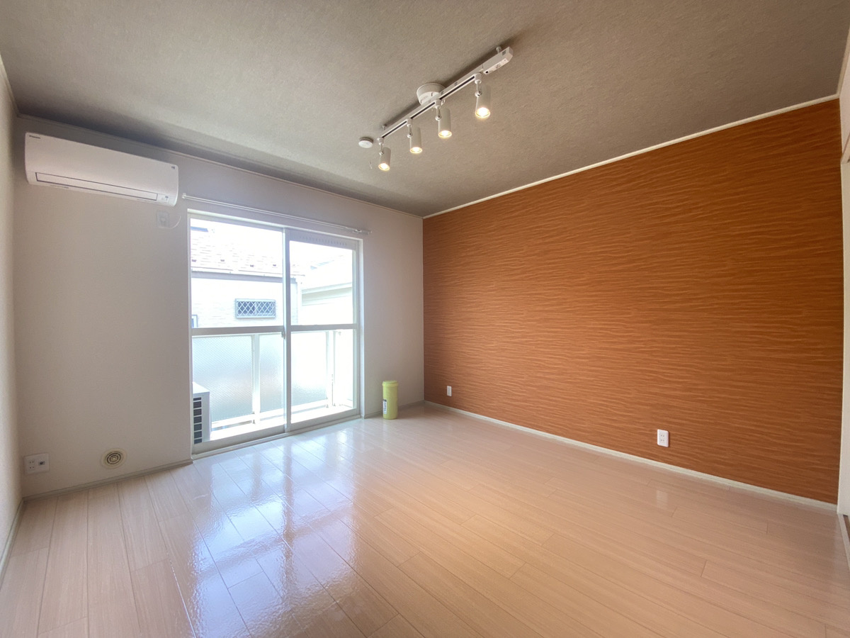 サニーハウス市川