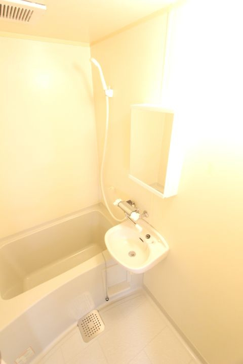 サニーハウス市川