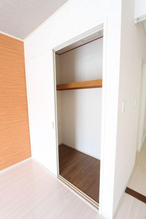 サニーハウス市川