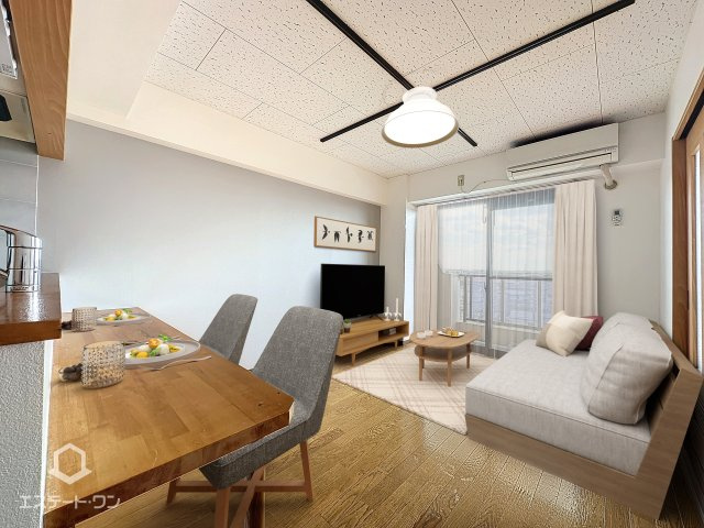 ロイヤルクレスト