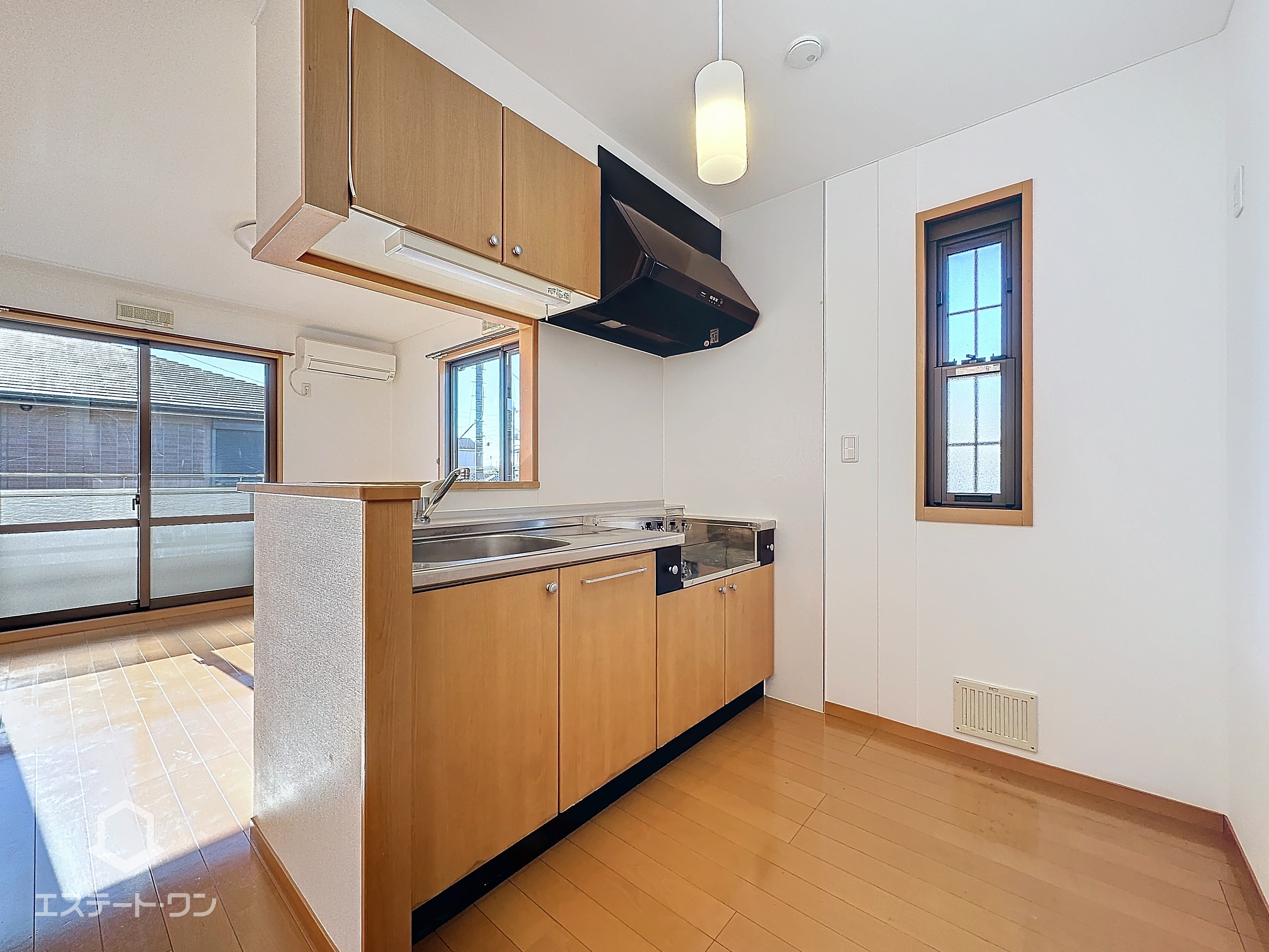 ソレイユBのキッチン