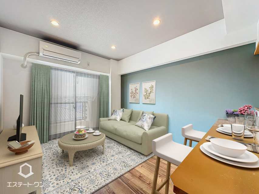 ロイヤルクレスト