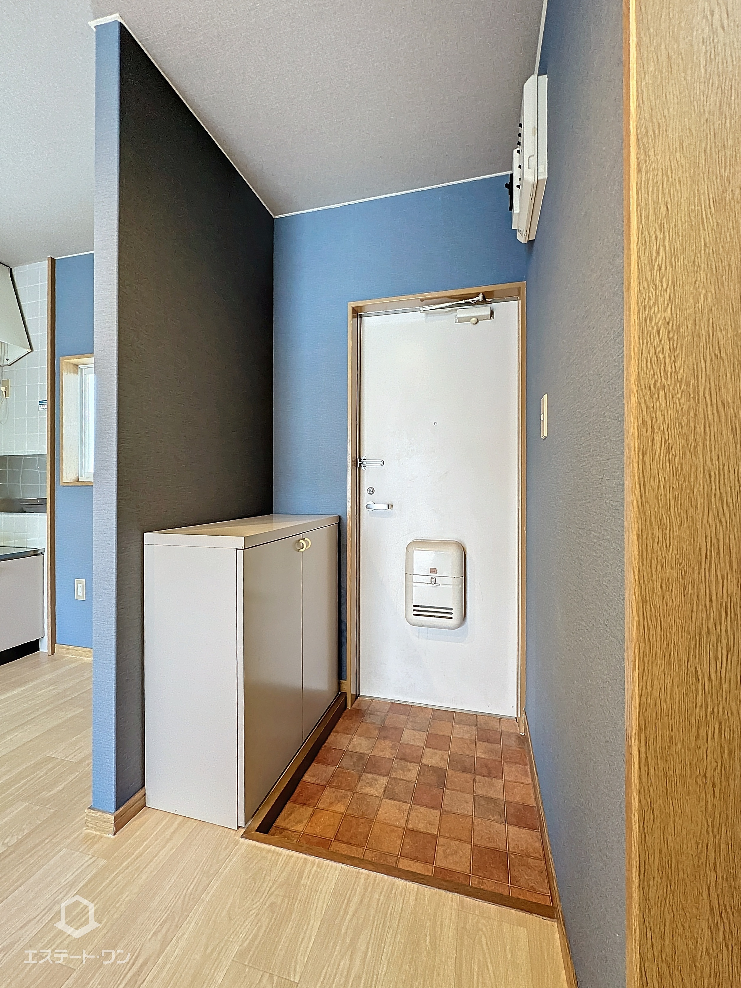 ジャスティスA202の玄関|シューズボックス付きの玄関！